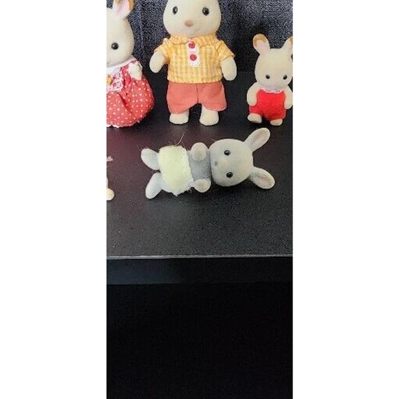 Sylvanian Calico Critters Chocolate Rabbit Family Of 8 1985 Vintage Twins Babies - Picture 5 of 7